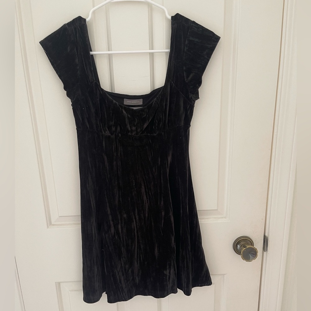 Black baby doll dress